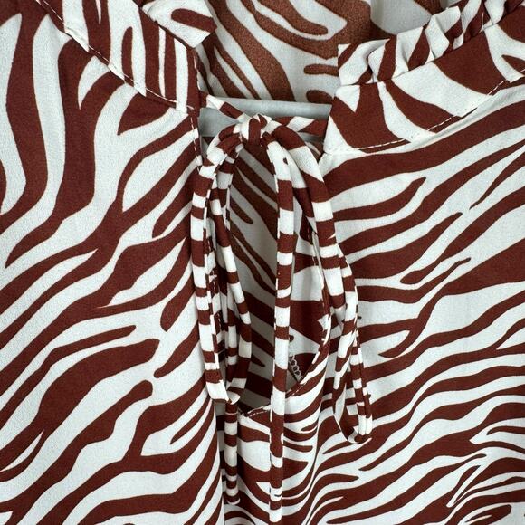 89th & Madison NWT Brown White Zebra Long Sleeve Lightweight Blouse Size M - Picture 5 of 7